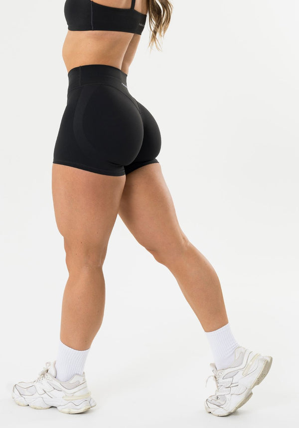 FormLux™ LiftTech™ Mid-Rise Short Black