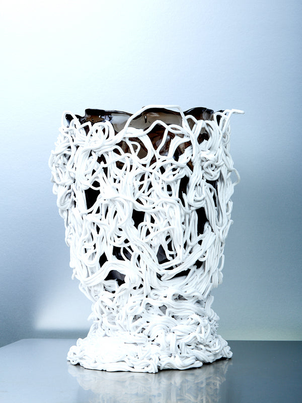 Spaghetti Special Vessel in White