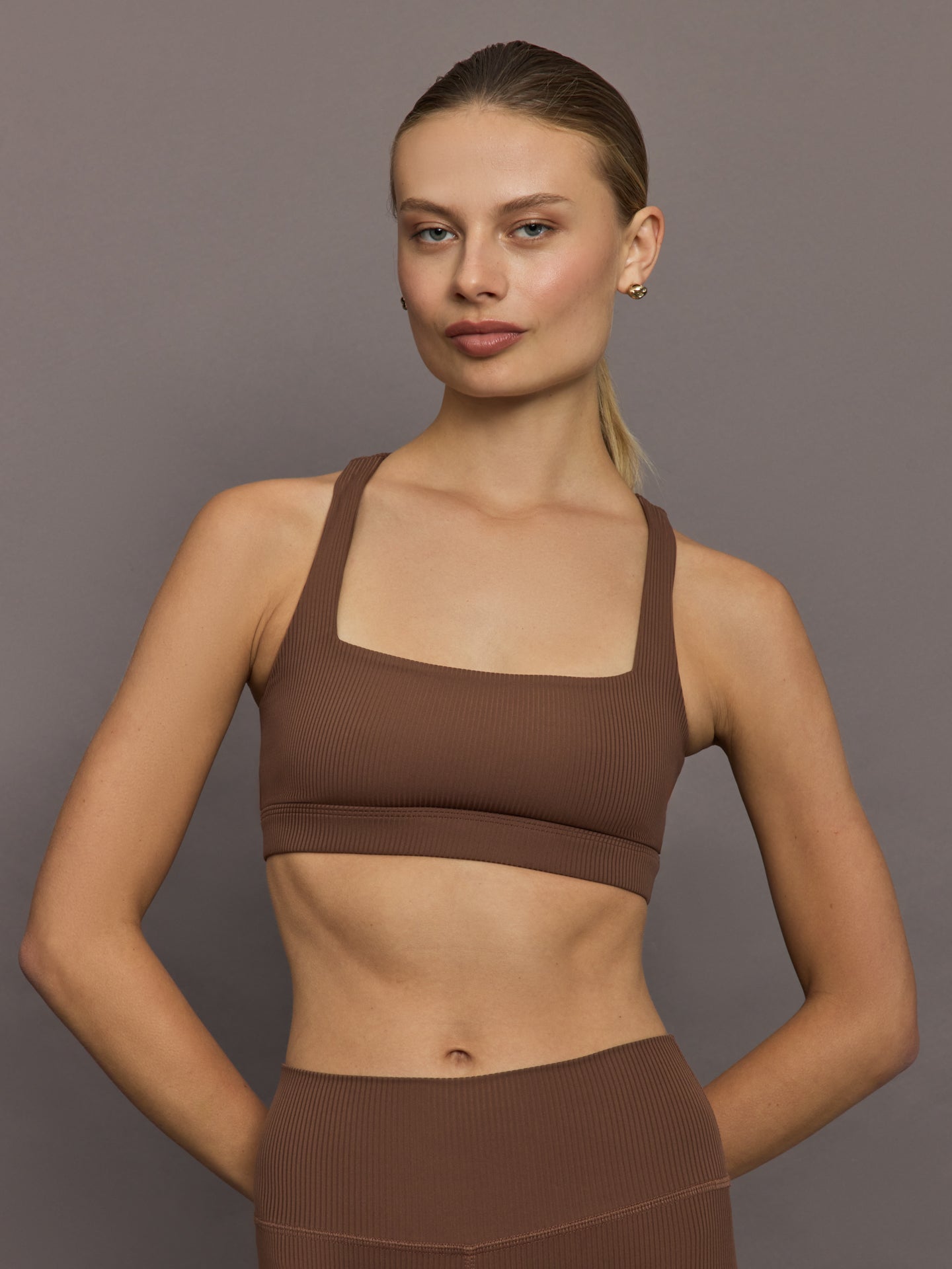 Racerback Bra in Ribbed Melt - Cocoa Brown