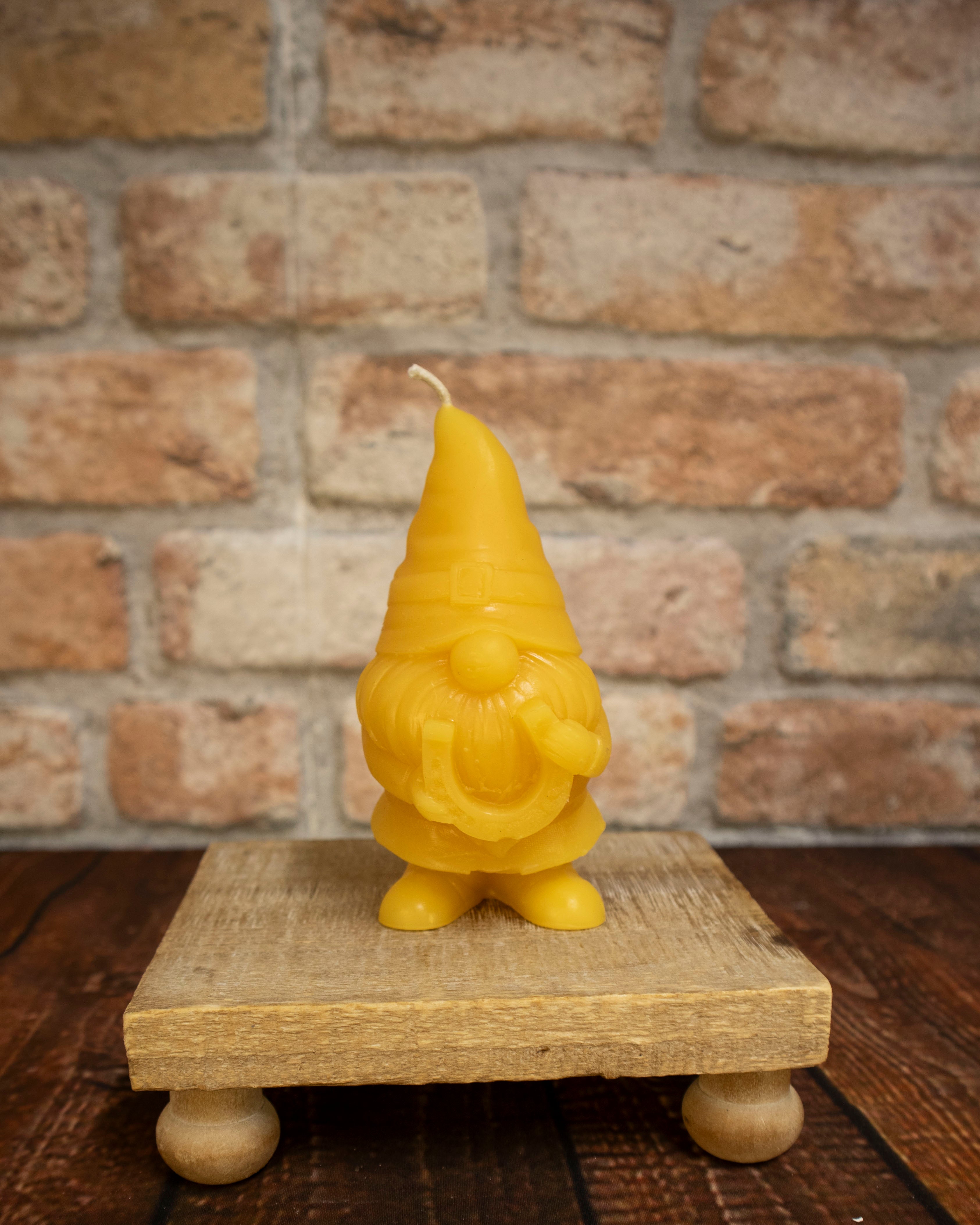 Séamus Beeswax Gnome Candle