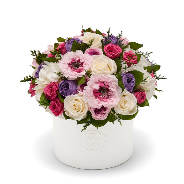 Thalia Porcelain Vase