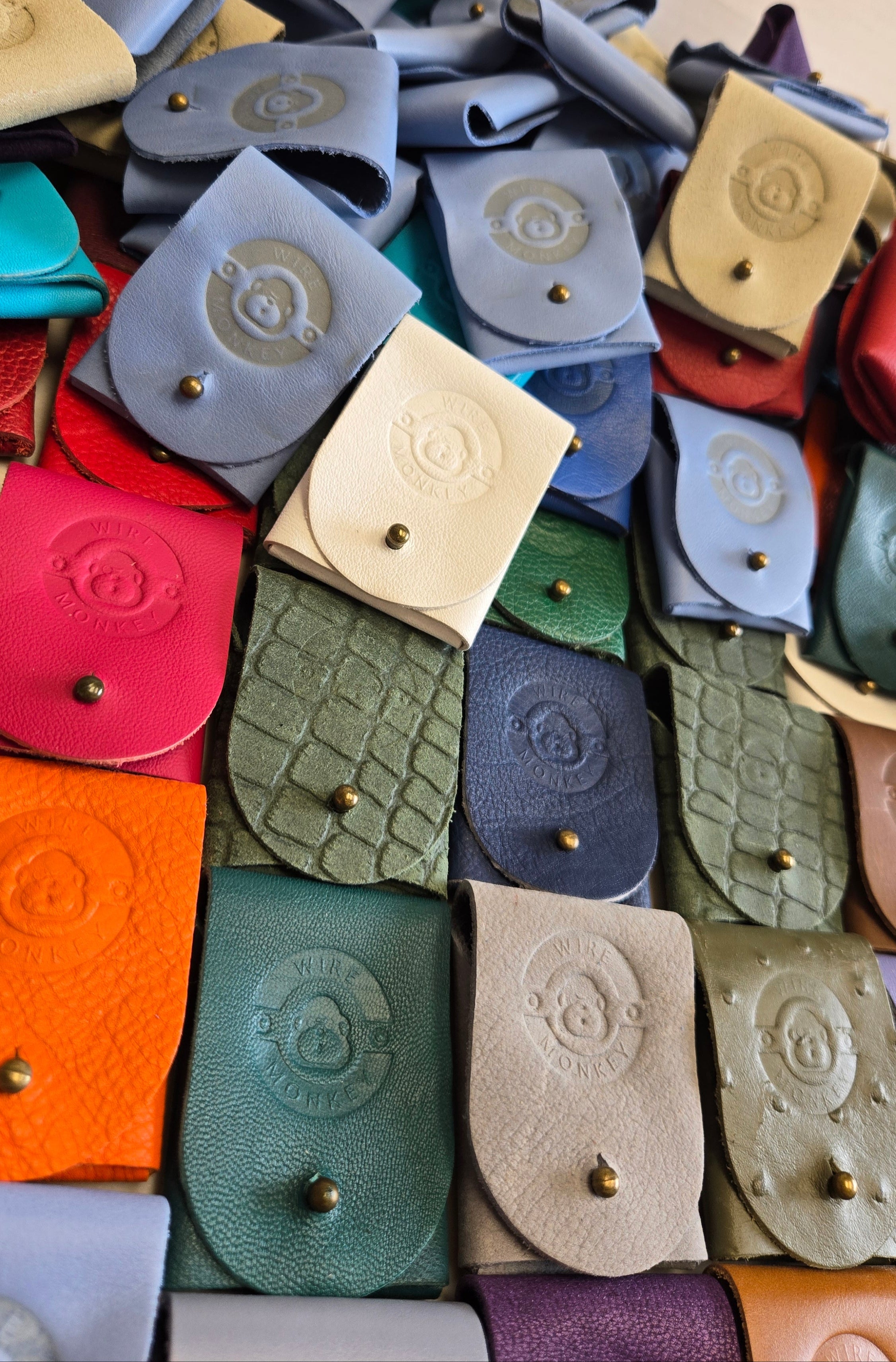 *IRREGULAR* BREAD LAME POUCH