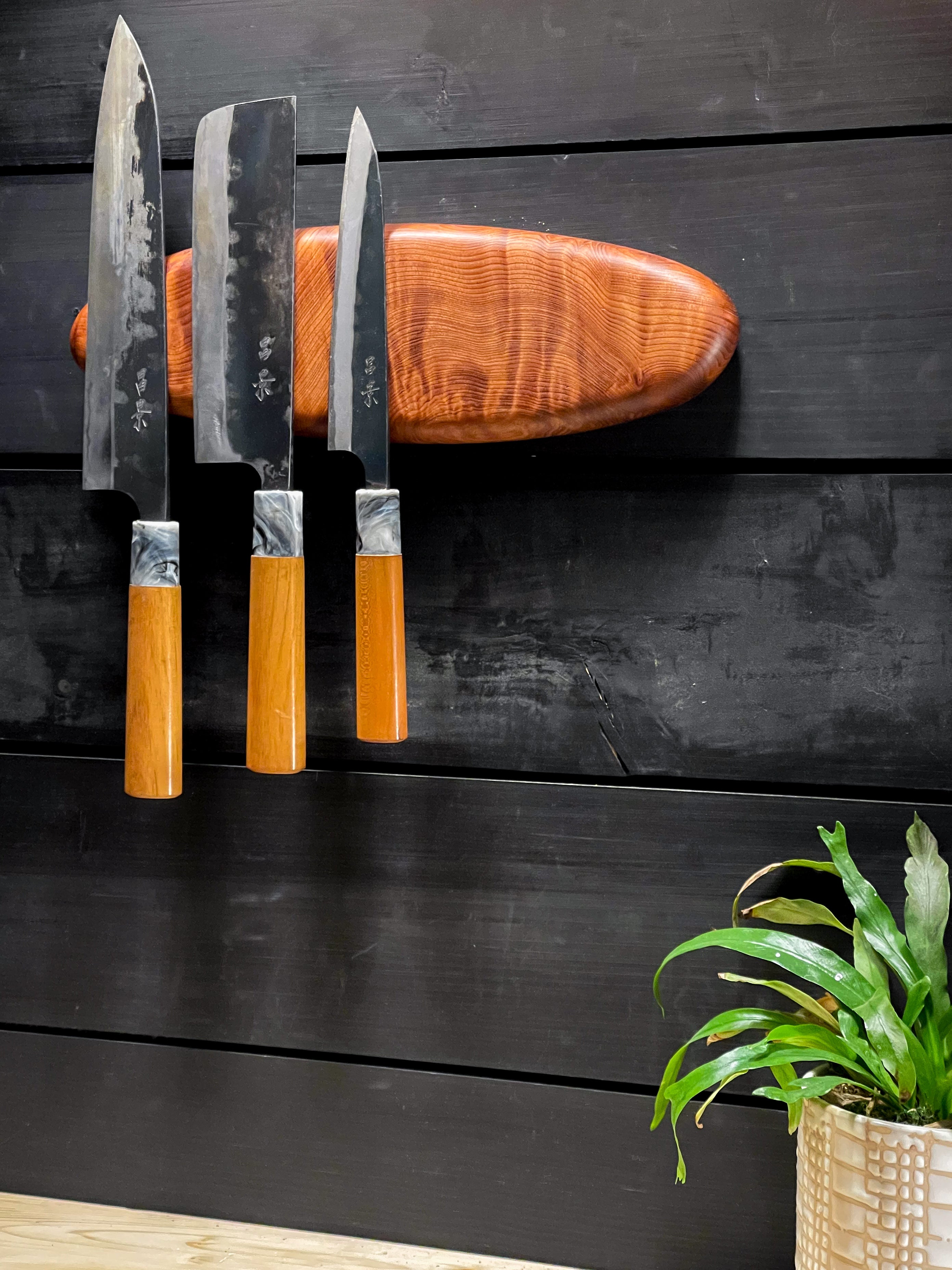 Rare Redwood Burl Magnetic Knife Pebble - 5 Knives