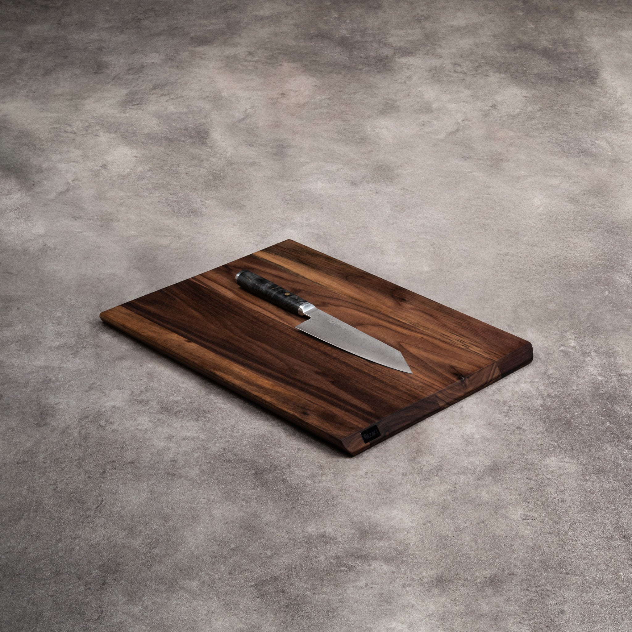 Medium Board - Walnut
