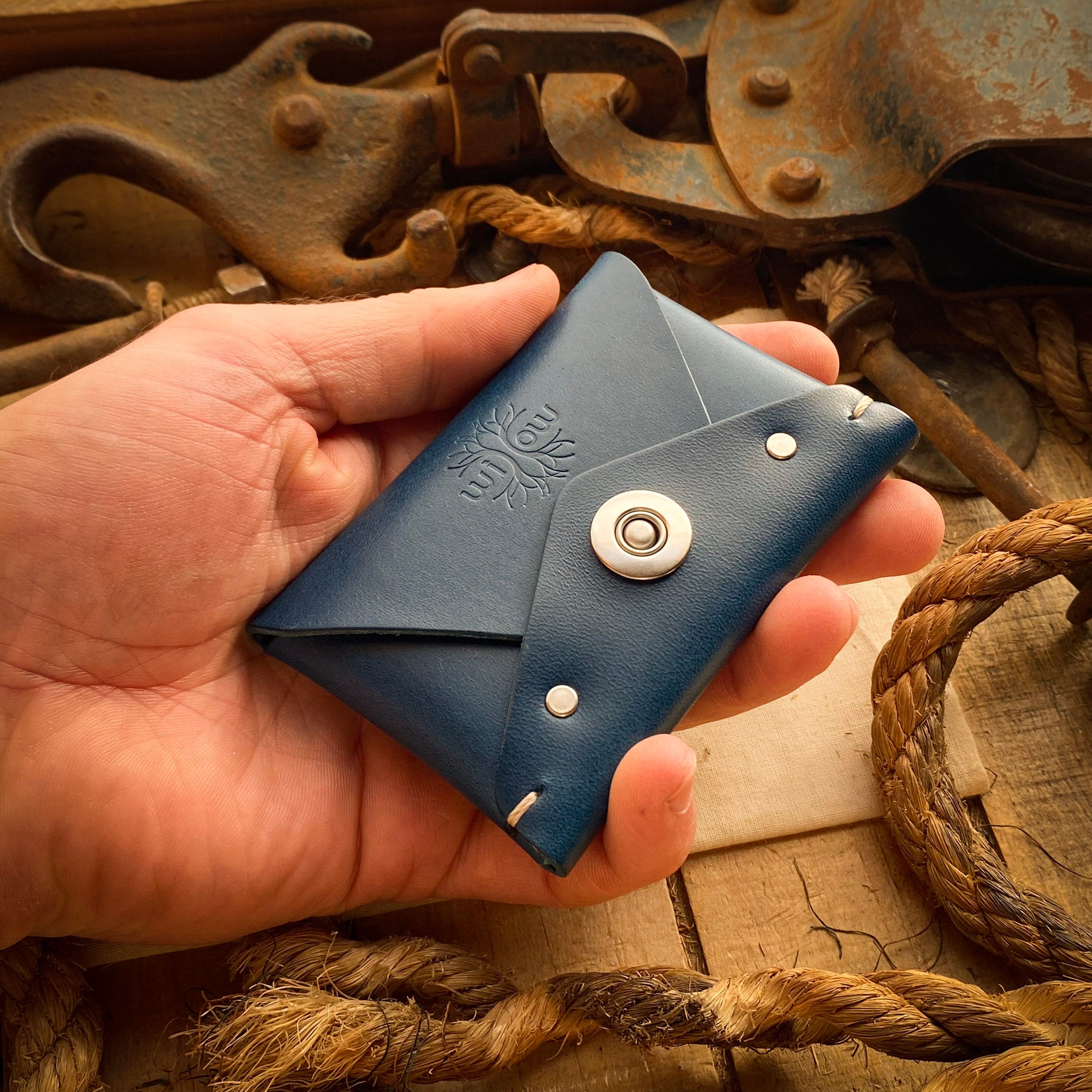 The Liam Minimalist Wallet - Ocean Blue