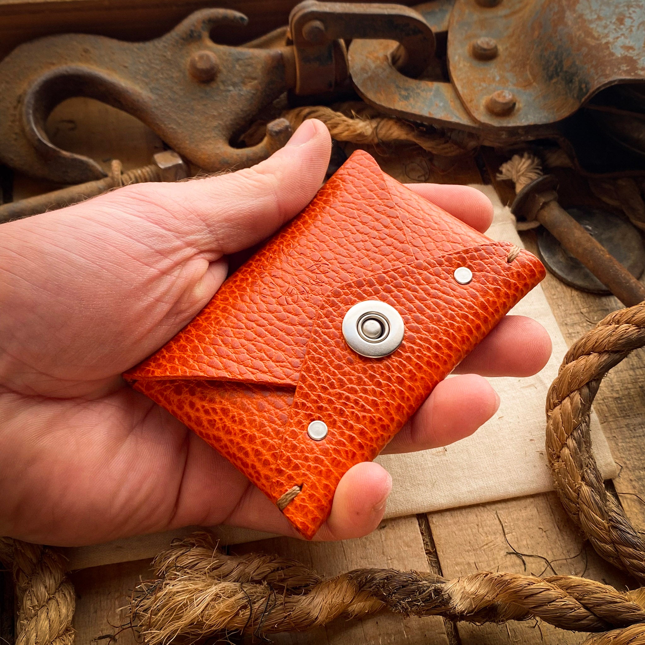 The Liam Minimalist Wallet - Orange Dollaro