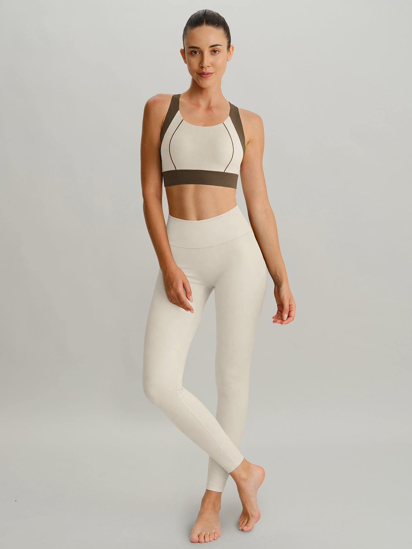 Off White Contrast I-back Sports Bra - Light Support