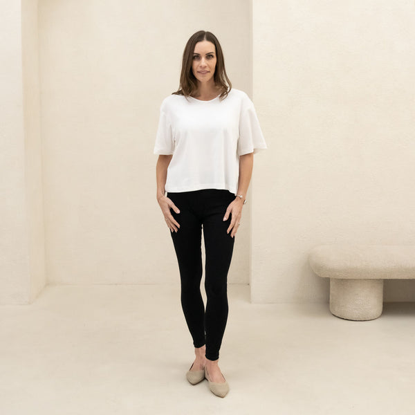 The Elevated Pocket Legging