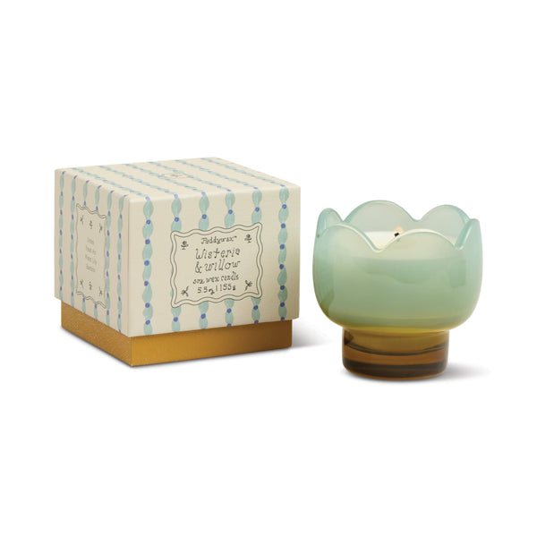 Wisteria & Willow - Tulip 5.5 oz Candle