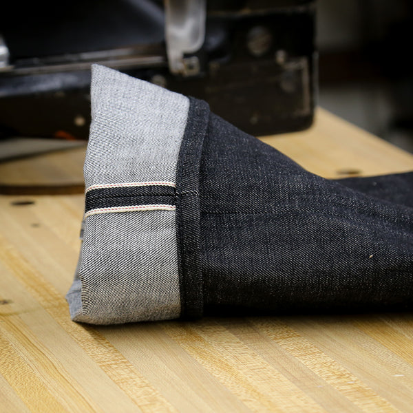 Type 2 X129 15.5 Oz Black Warp White Weft Red Line Selvedge