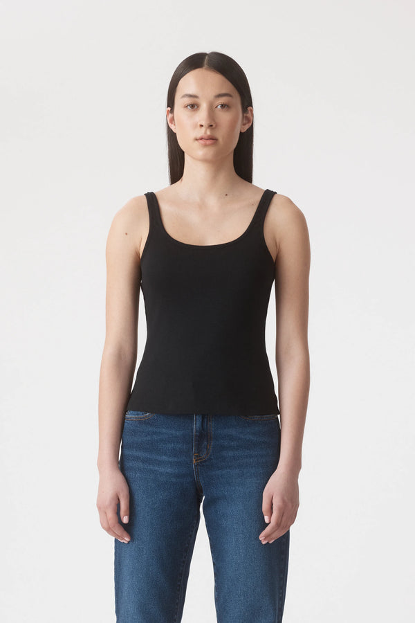 NEW | Mila Scoop Tank Black