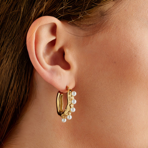 Textured U-Shape Earrings